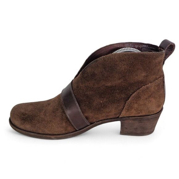 UGG Wright Belted Suede Heel Pull-on Ankle Booties Brown 1014184 Women's 9.5 - Picture 6 of 11